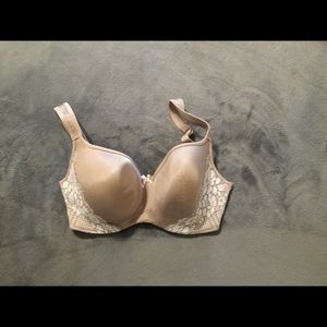Cacique Lightly Lined Balconette bra 34DD